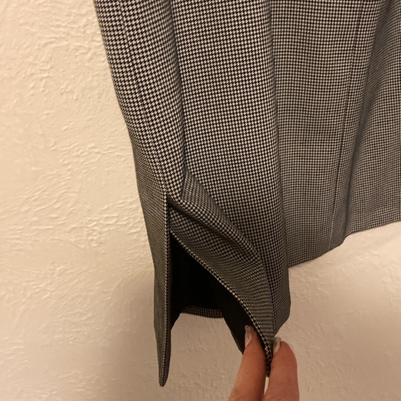 Tahari Houndstooth blazer jacket and skirt suit size 14 classy business suit - Picture 12 of 17
